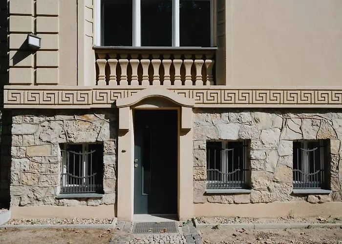 Parklounge In Historic * برلين