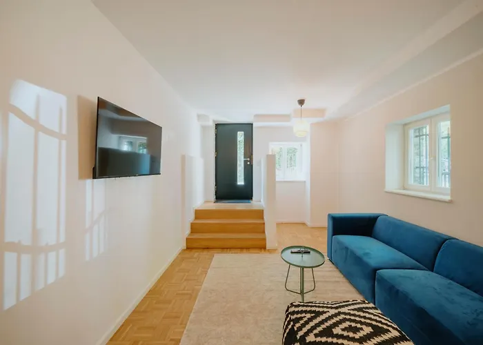 Parklounge In Historic * Berlin